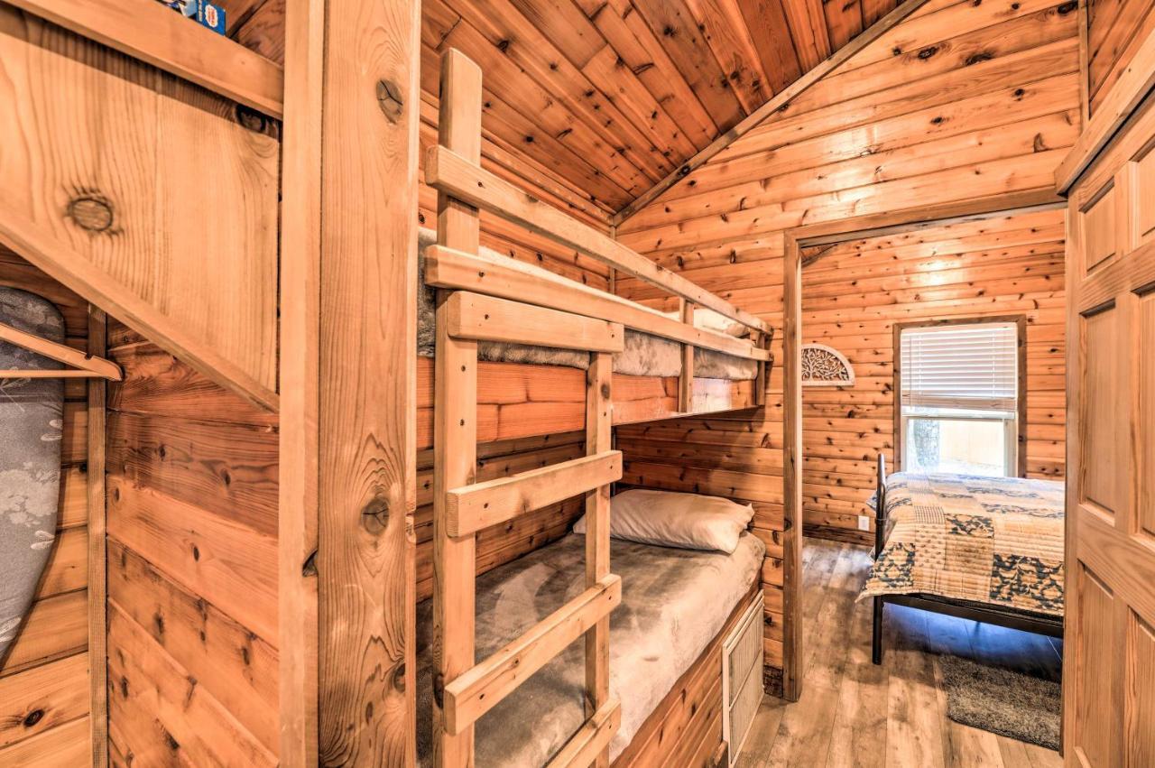 Charming New Bern Log Cabin - Pets Welcome! Exteriér fotografie