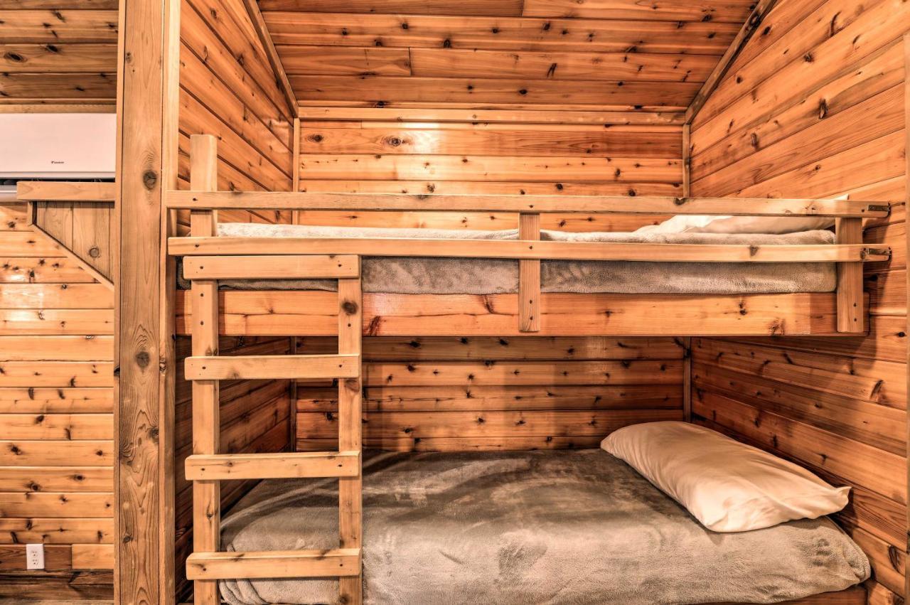 Charming New Bern Log Cabin - Pets Welcome! Exteriér fotografie
